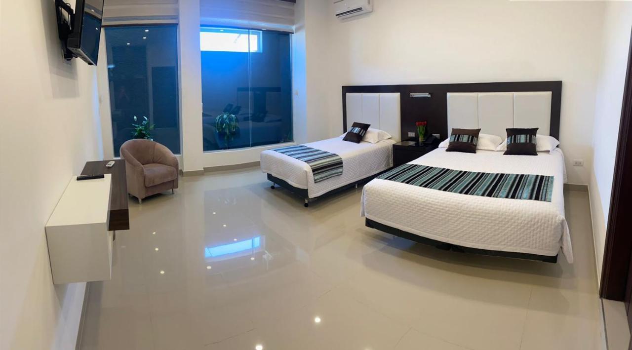 Hotel Innova Tarija Exteriör bild